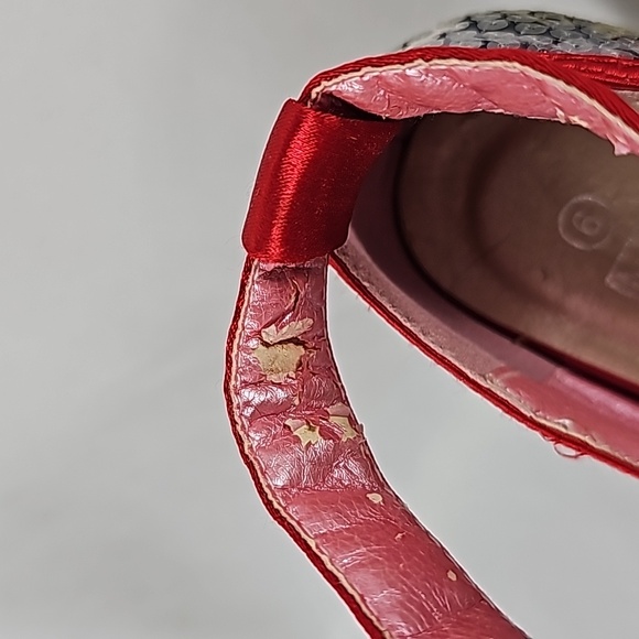 Platform Shoes - Picture 8 of 9